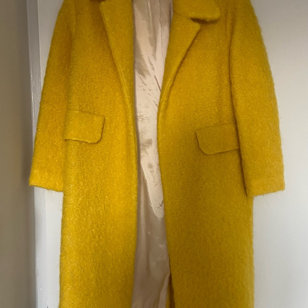 Yellow lightweight Mango coat Size EUR S US XS